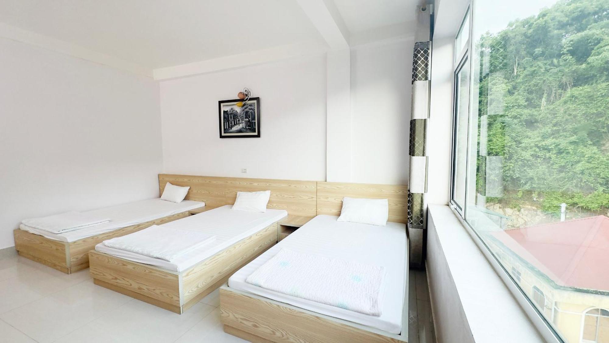 Quy Anh Hotel Bao Lac Town Buitenkant foto