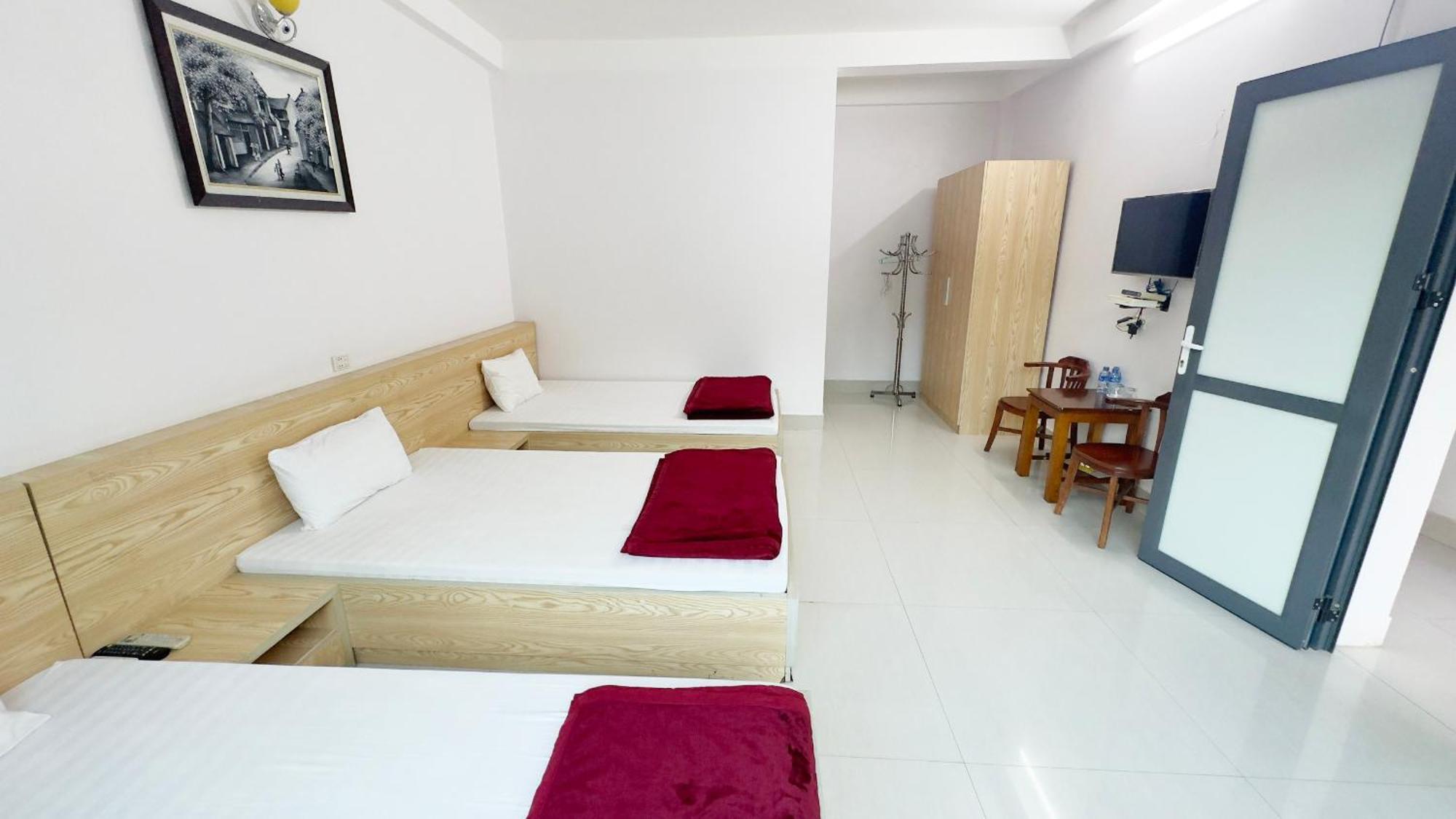 Quy Anh Hotel Bao Lac Town Buitenkant foto